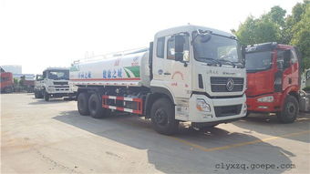 15噸灑水車報價與選購指南 廠家圖片、高清大圖與谷瀑環(huán)保平臺解析